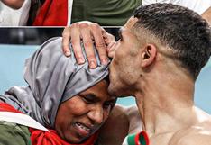 Emotiva escena: Achraf Hakimi celebró con su madre el triunfo de Marruecos sobre Bélgica en el Mundial 2022