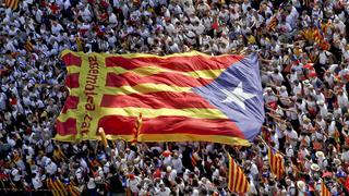 Cataluña: Miles de independentistas piden su divorcio de España