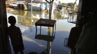 Aumentan a 1.275 los evacuados por inundaciones en Uruguay