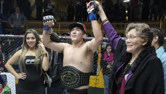 Bedoya tiene 10 victorias y una derrota en su carrera como profesional de las MMA. (Foto: FFC/Facebook)