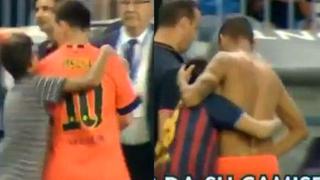 Messi y Neymar: distintas reacciones ante abrazo de dos niños