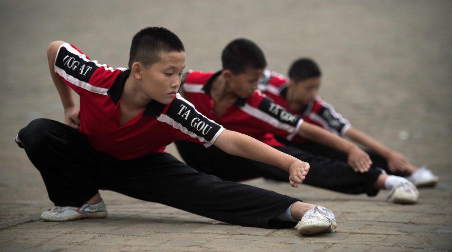 China quiere ser potencia del fútbol con ayuda del kung-fu - 1