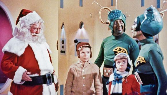 Escena de Santa "Claus conquista a los marcianos" (1964), un ícono kitsch del cine estadounidense. [Foto: Embassy Pictures]