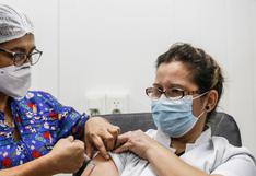 Vacunas donadas por Chile llegan a Paraguay en medio de crisis sanitaria y política