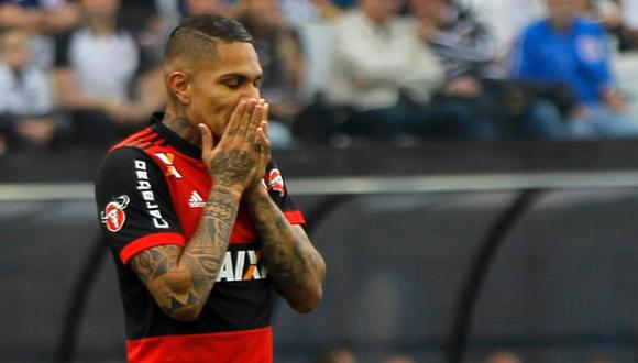 El medio brasileño "UOL Esporte" indicó que la directiva de Flamengo sostendrá una reunión la próxima semana con los agentes de Paolo Guerrero y miembros de la FPF. (Foto: Agencias)
