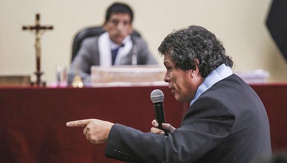 Abogado de Alejandro Toledo, Heriberto Ben&iacute;tez indic&oacute; que su patrocinado no se opone a ser investigado &ldquo;solo consideramos que la prisi&oacute;n preventiva es injusta y no est&aacute; dentro del marco de la ley&rdquo;. (Foto: Miguel Be