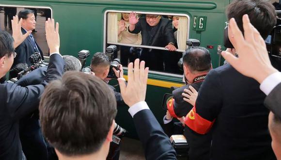 El líder norcoreano, Kim Jong-un, cruzó en tren la frontera con China para ir a Pekín. (Foto: AFP/Getty)