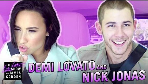 Demi Lovato y Nick Jonas cantaron en la calle [VIDEO]
