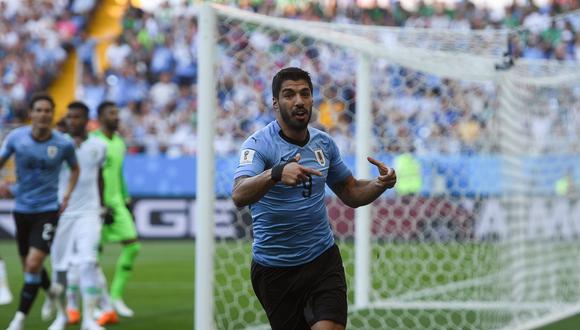 Luis Suárez marcó su primer gol en el Mundial en el Uruguay vs. Arabia Saudita. (Foto: AFP)