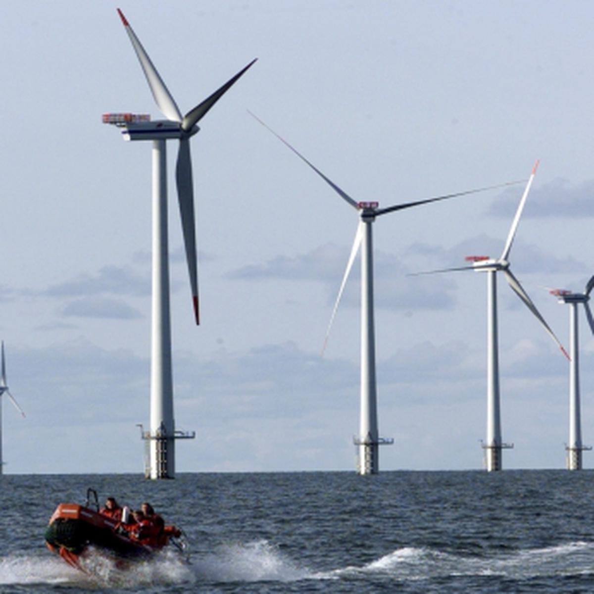 Estas turbinas de viento marinas pueden resistir el oleaje sin