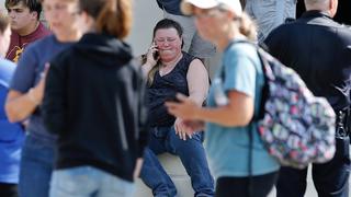 Escenas de dolor y pánico tras la masacre en la escuela de Texas [FOTOS]