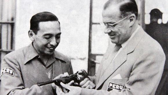 Hace 74 años, Edwin Vásquez Cam consiguió la medalla de oro en tiro en los Juegos Olímpicos de Londres. Foto: Comité Olímpico Peruano