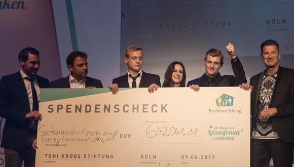 El alemán creó su fundación "Toni Kroos Stiftung" en el 2014 para ayudar a niños enfermos y sus familias. (Foto: Facebook)