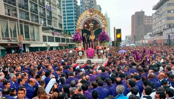 Las calles se pintan de morado y millones de fieles se visten del mismo color, entérate de por qué octubre es considerado el mes morado. (Foto: ACI Prensa)