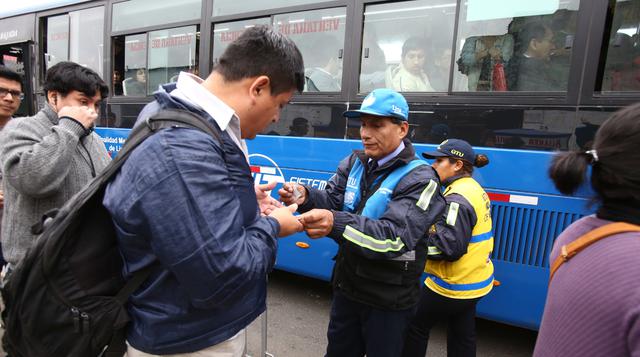 Corredor azul: cobro de pasajes no alteró demanda en día hábil - 3