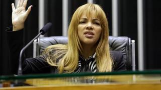 Diputada brasileña es acusada de tramar el asesinato de su marido e implicar a siete de sus 51 hijos