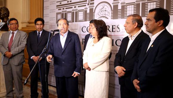 La bancada del Frente Amplio dio una conferencia de prensa para reiterar que están en contra del terrorismo "del Estado o venga de donde venga". (Congreso de la República)