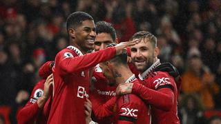 Manchester United goleó 3-0 a Nottingham por la Premier | RESUMEN Y GOLES