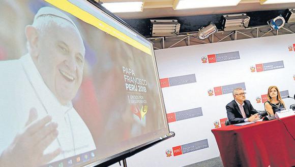 El coordinador nacional de la visita del papa Francisco a Perú por parte del Ejecutivo, Alfonso Grados, presentó la web
papafranciscoenperu.pe (Dante Piaggio / El Comercio)