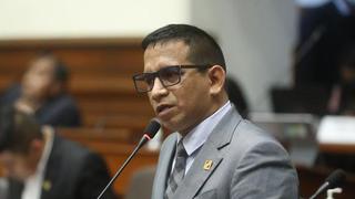 AP evaluará continuidad de Raúl Doroteo en la Comisión Permanente, según Elvis Vergara