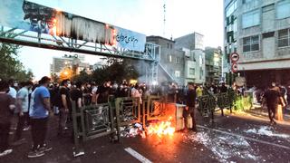 Irán: al menos 31 muertos desde que iniciaron protestas por fallecimiento de Mahsa Amini tras detención 