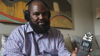 Preso se salva de la cadena perpetua por ser el creador de un podcast en la cárcel