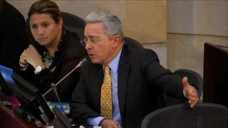 Colombia: Uribe, dispuesto a reunirse con FARC para lograr paz