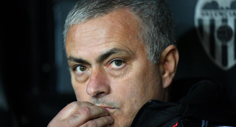 José Mourinho afirmó que el Manchester United aún puede quedar en puestos de \'Champions\'. | Foto: Getty