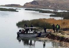 Puno: buzos bolivianos buscan a náufragos peruanos en lago menor del Titicaca