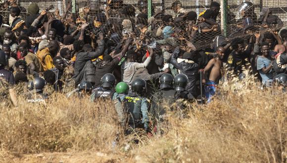 Melilla | Violento intento de entrar al enclave español de Melilla deja 18 migrantes muertos | España | MUNDO | EL COMERCIO PERÚ