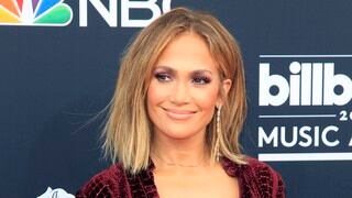 Jennifer Lopez y su atrevido twerking al ritmo de “Mia” de Bad Bunny