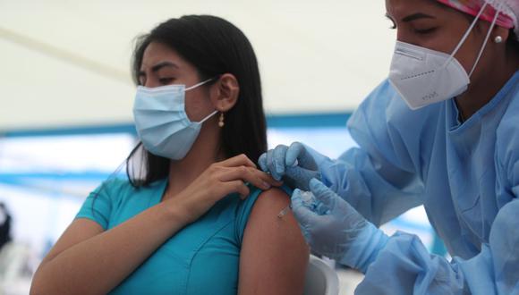 Vacunación. (Foto: Lino Chipana / GEC)