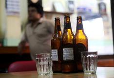 "Atracones" de alcohol cada 15 días afectan más cerebro de jóvenes