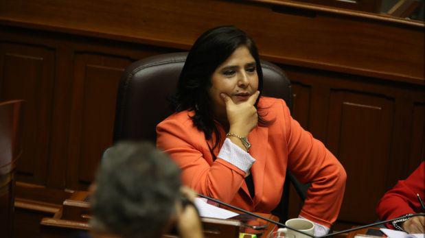 Autoestima nacionalista, por Jota Daniels