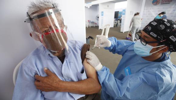 El proceso de vacunación contra el COVID-19 en el Perú se inició el pasado mes de febrero | Foto: El Comercio / Archivo
