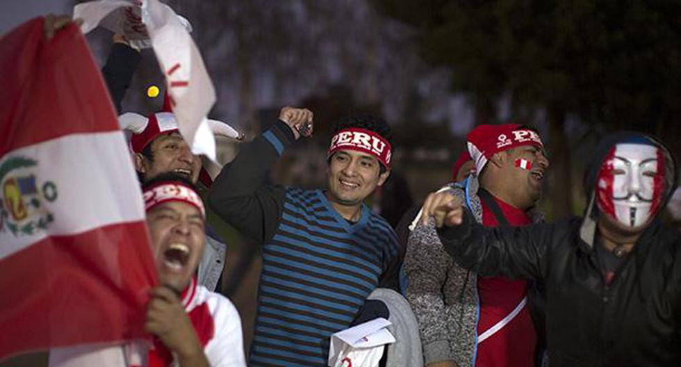 Miles de hinchas peruano ya piensan en el viaje al Mundial Rusia 2018. (Foto: Getty Images)
