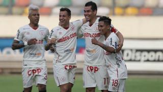 Universitario venció 2-0 a Comerciantes y sigue como líder