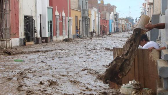 En el Perú, el indicador "gente afectada por desastres asociados al clima" del ODS 13 (Acción Climática) enfrenta grandes desafíos todavía. En la foto, se ve el impacto del primer huaico durante El Niño costero del 2017 en Trujillo. (Foto: Johnny Aurazo)