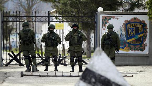 Crimea: Prorrusos armados toman el principal hospital militar