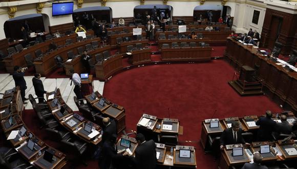 Este jueves luego de un prolongado debate, el Parlamento concluyó el debate y votación de los seis proyectos de reforma política vinculados a una cuestión de confianza por el Ejecutivo a inicios de junio. (Foto: GEC)