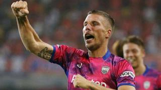 “Podolski me dijo que lo de Boca es verdad”: confirman el rumor que soltó Carlos Zambrano en Instagram