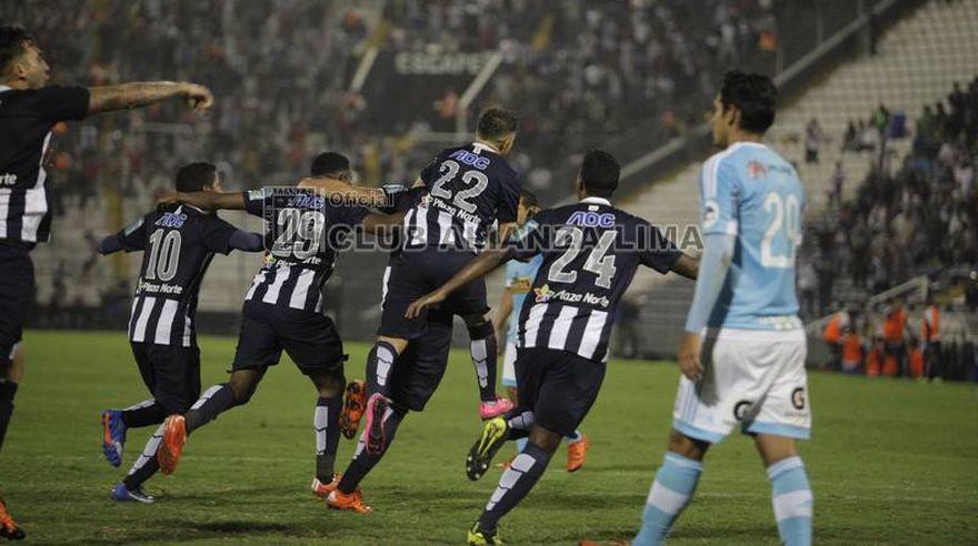 Alianza vs. Cristal: imágenes del accidentado partido en Matute - 9