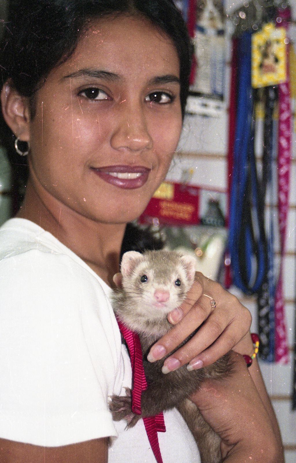 Retrato de Jenifer y Kerod tomada el 5 de marzo del 2003. (Foto: Noelia Gutiérrez/GEC Archivo Histórico)
