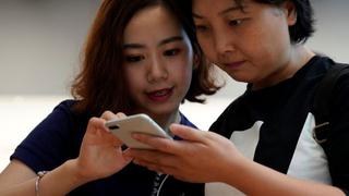 Lanzamiento del iPhone 8 de Apple tiene un tibio recibimiento en Asia