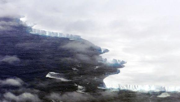 Un inmenso iceberg podría desprenderse de la Antártida