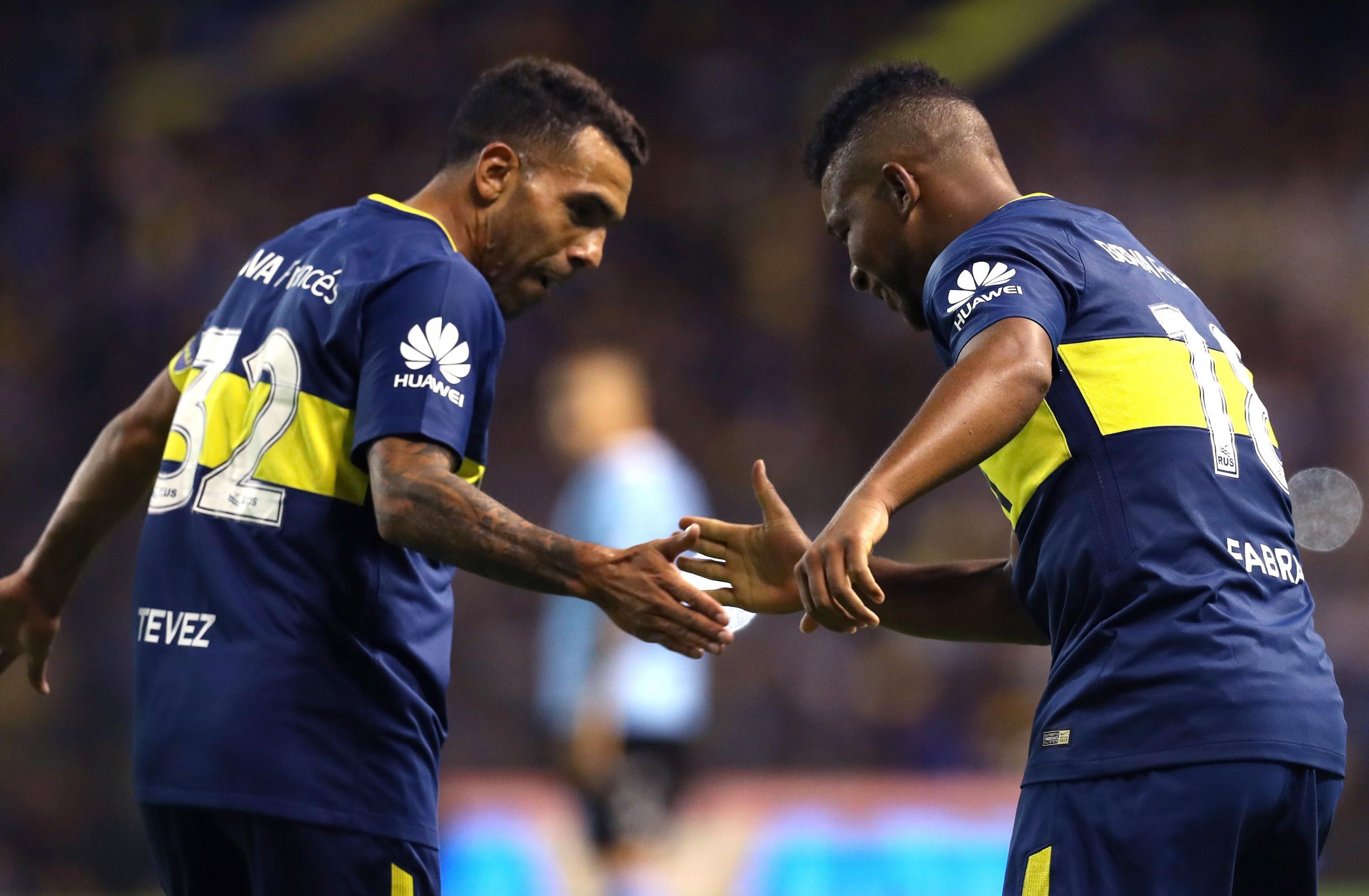 Boca Juniors se mantiene en los más alto del torneo, luego de su victoria en casa ante Temperley con anotación del colombiano Frank Fabra. (Foto: AFP)