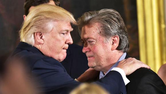 Ex asesor Steve Bannon trata de remediar las cosas con Donald Trump. (Foto: AFP)