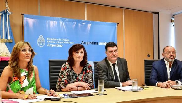 El Consejo del Salario (CNS) reunido el 21 de marzo de 2023, en Argentina. (Foto del Ministerio de Trabajo, Empleo y Seguridad Social de Argentina)
