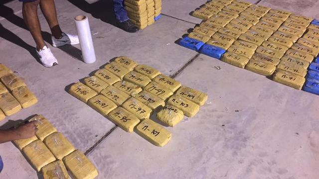 Junín: PNP halla 130 kilos de cocaína camuflados en camioneta