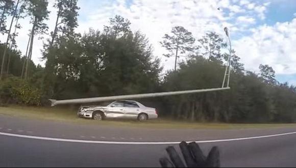 YouTube: conductor choca tras sufrir derrame cerebral